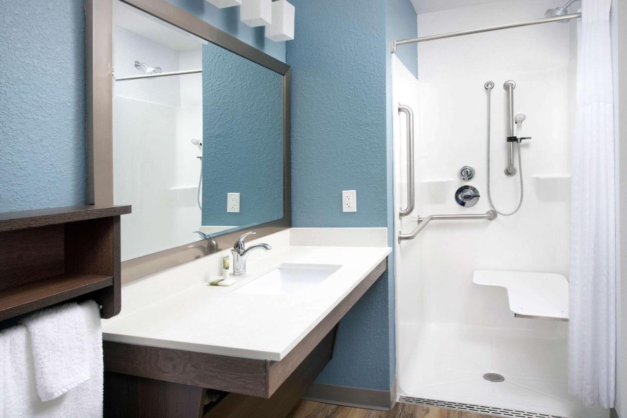 האמבל Woodspring Suites Houston Iah Airport מראה חיצוני תמונה